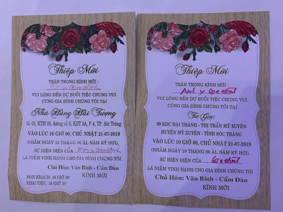 Đám cưới "khủng" của con Trưởng ban Dân vận Sóc Trăng: Nhiều xe "biển xanh" có mặt! dam cuoi khung cua con truong ban dan van soc trang nhieu xe bien xanh co mat