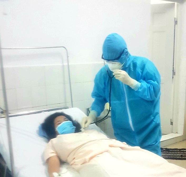 Phẫu thuật lấy thai thành công cho sản phụ nghi nhiễm Covid-19 Phẫu thuật lấy thai thành công cho sản phụ nghi nhiễm Covid-19