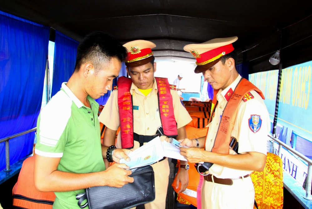 Cần Thơ: Quyết tâm tiếp tục kéo giảm tai nạn giao thông Cần Thơ: Quyết tâm tiếp tục kéo giảm tai nạn giao thông
