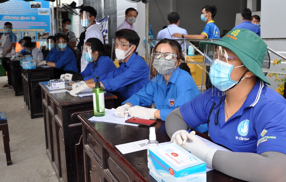 Cần Thơ: Huy động thêm tình nguyện viên bổ sung cho lực lượng phòng, chống dịch COVID-19 Cần Thơ: Huy động thêm tình nguyện viên bổ sung cho lực lượng phòng, chống dịch COVID-19