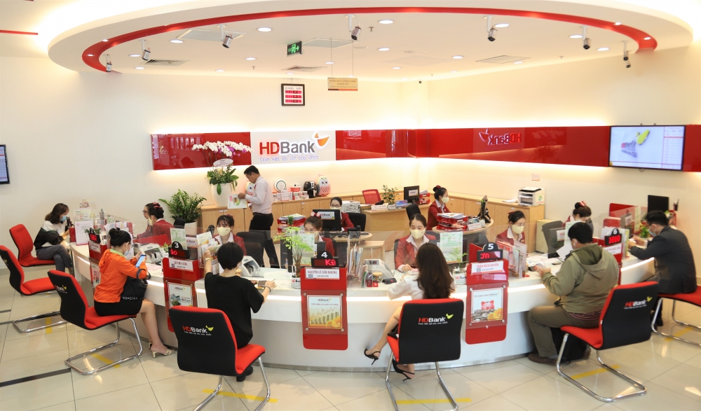 HDBank chốt danh sách cổ đông chia cổ tức tỷ lệ 25% HDBank chốt danh sách cổ đông chia cổ tức tỷ lệ 25%
