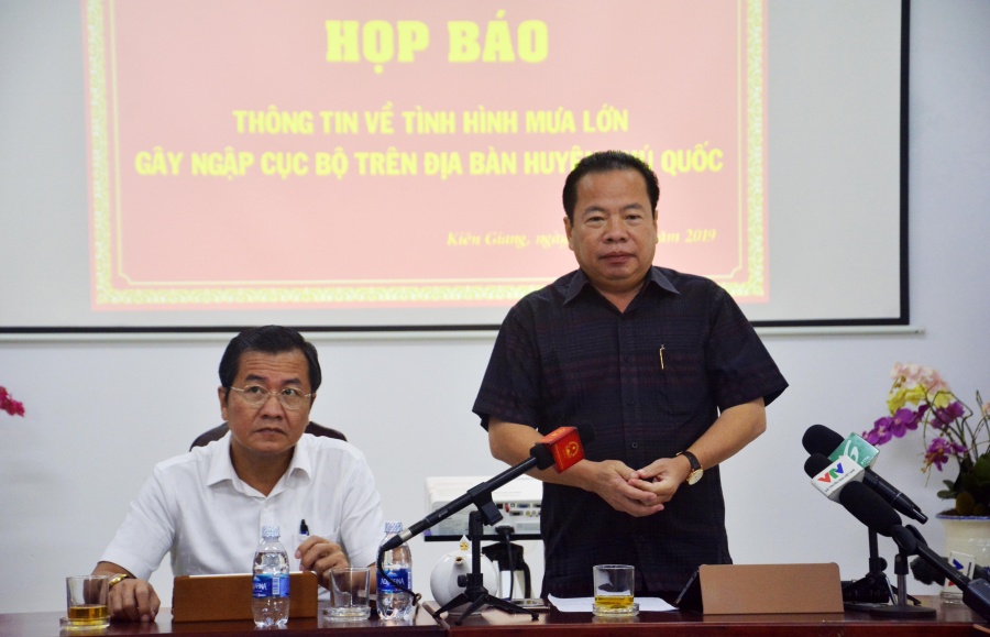 Bí thư, Chủ tịch Phú Quốc: Ngập lụt cục bộ, không ngập toàn đảo bi thu chu tich phu quoc ngap lut cuc bo khong ngap toan dao