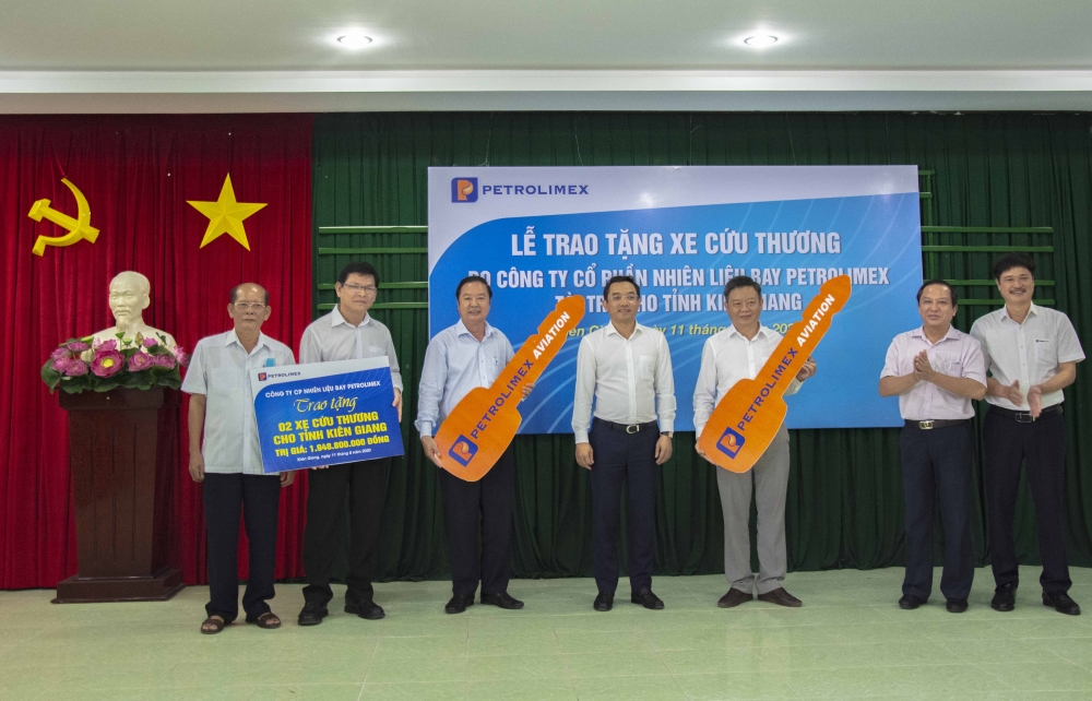 undefined 5951 anh 01 3