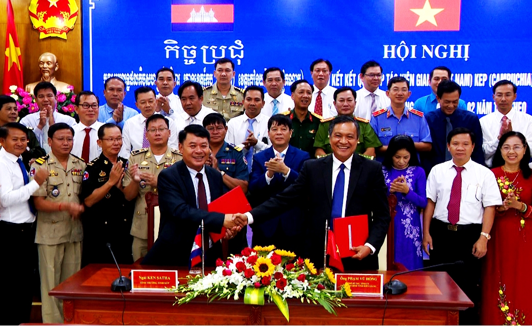 Kiên Giang (Việt Nam) - tỉnh Kép (Campuchia): lập tổ công tác mỗi tỉnh nhằm trao đổi thông tin lẫn nhau kien giang viet nam tinh kep campuchia tang cuong hop tac tren nhieu linh vuc