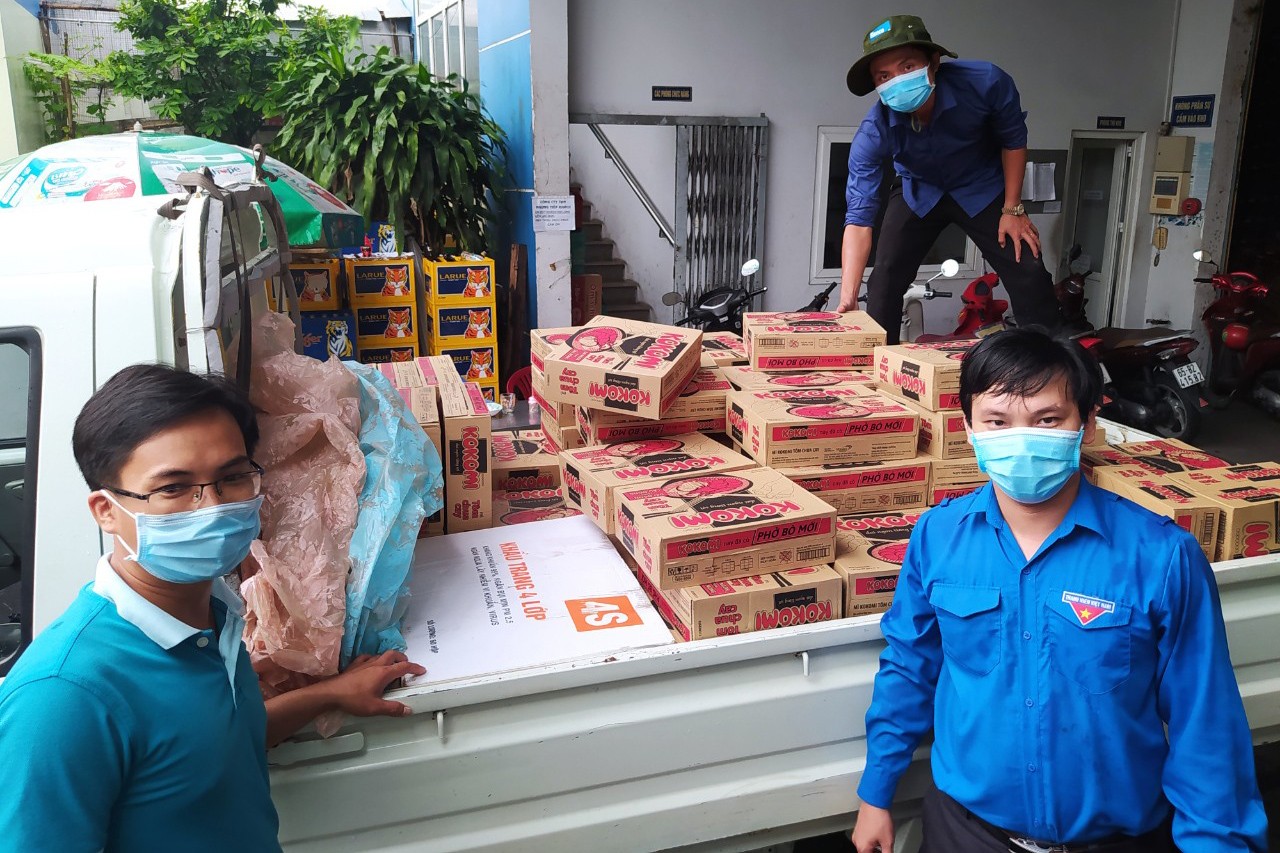 Liên hiệp Cần Thơ đồng hành cùng chính quyền cơ sở trong công tác phòng, chống dịch COVID-19 Liên hiệp Cần Thơ đồng hành cùng chính quyền cơ sở trong công tác phòng, chống dịch COVID-19