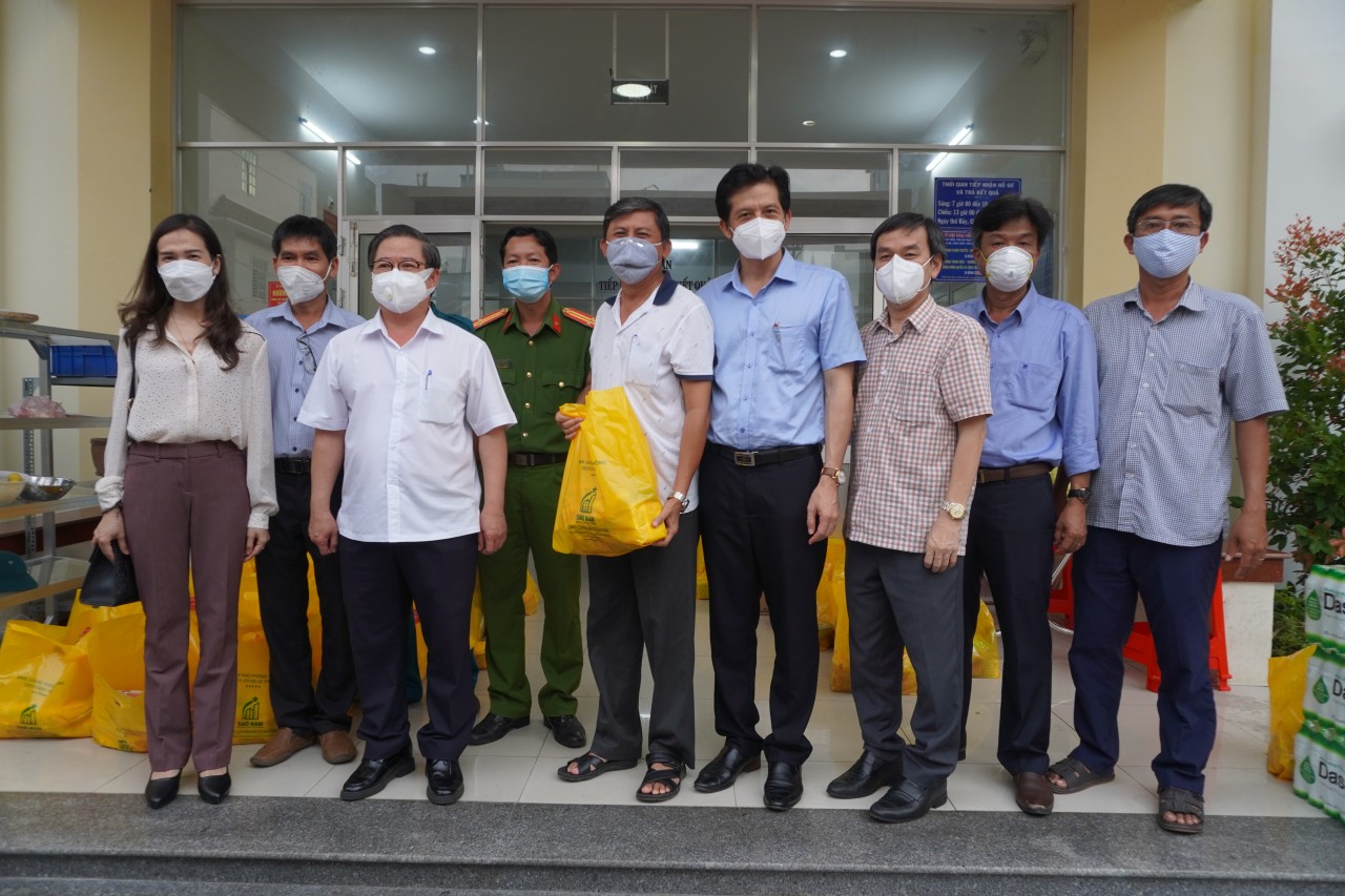 5 quận của TP Cần Thơ tiếp tục thực hiện Chỉ thị 16 đến ngày 25/9 5 quận của TP Cần Thơ tiếp tục thực hiện Chỉ thị 16 đến ngày 25/9