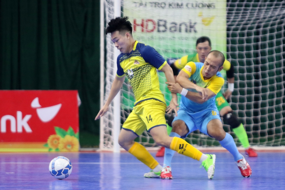 Lượt 14 giải Futsal HDBank VĐQG 2020: Mai Đạt đóng vai người hùng, cuộc đua tốp 3 khó lường Lượt 14 giải Futsal HDBank VĐQG 2020: Mai Đạt đóng vai người hùng, cuộc đua tốp 3 khó lường
