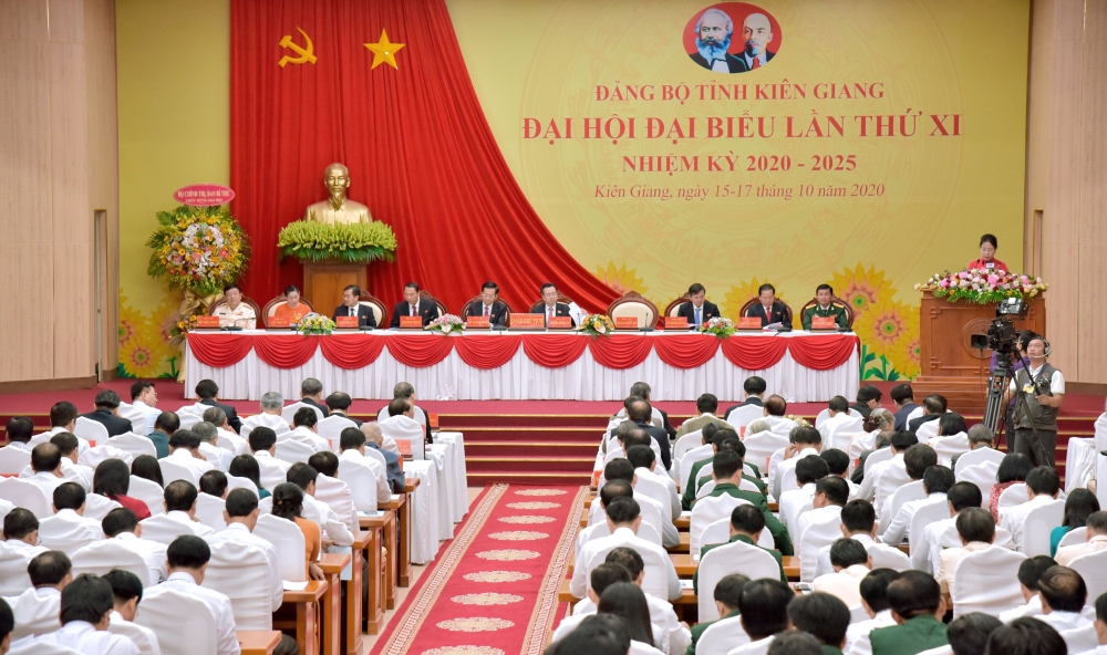 Kiên Giang cần khai thác tốt tiềm năng kinh tế biển, du lịch để phát triển bền vững Kiên Giang cần khai thác tốt tiềm năng kinh tế biển, du lịch để phát triển bền vững