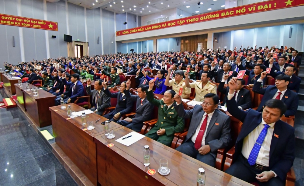 Cà Mau tiếp tục khơi dậy sức sáng tạo, ý chí và khát vọng phát triển Cà Mau tiếp tục khơi dậy sức sáng tạo, ý chí và khát vọng phát triển