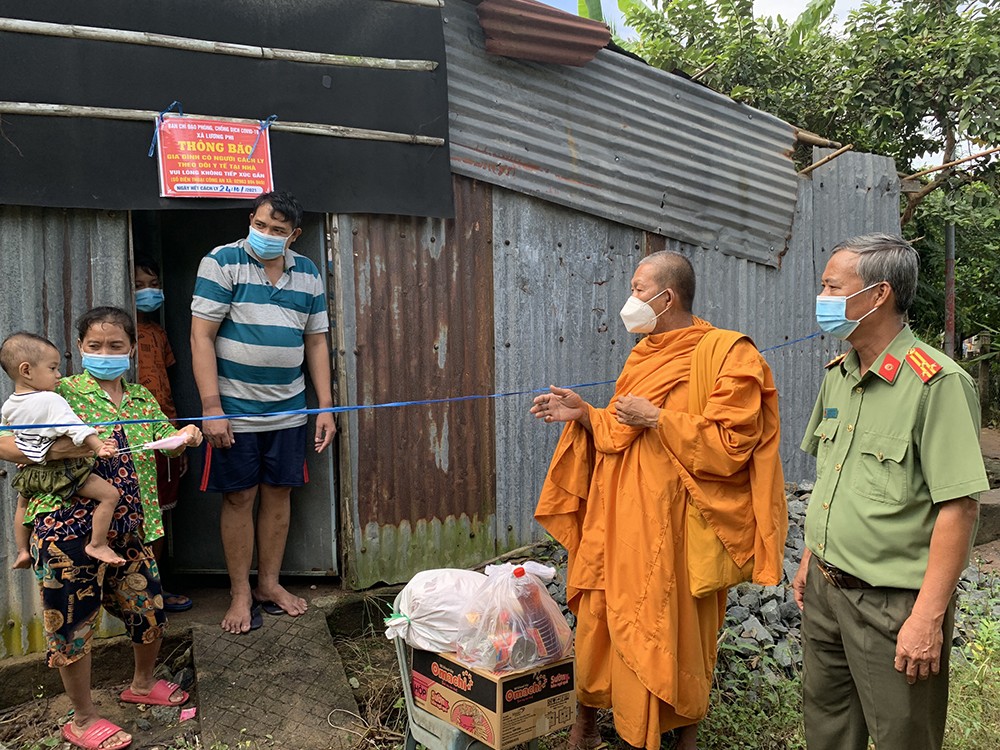 Nỗ lực chăm lo đời sống đồng bào hồi hương Nỗ lực chăm lo đời sống đồng bào hồi hương