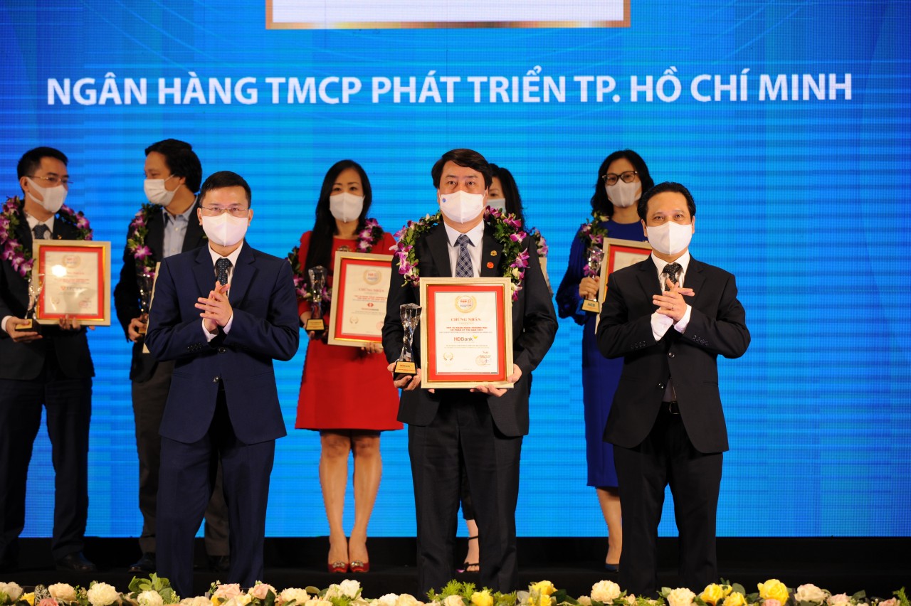 HDBank khẳng định vị thế top 5 ngân hàng uy tín nhất Việt Nam HDBank khẳng định vị thế top 5 ngân hàng uy tín nhất Việt Nam