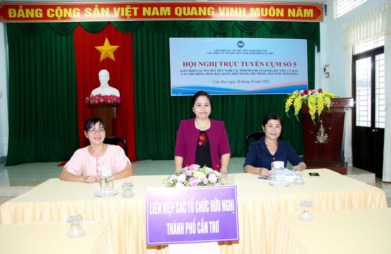 Đẩy mạnh kiện toàn, nâng cao chất lượng hoạt động của các Liên hiệp địa phương Đẩy mạnh kiện toàn, nâng cao chất lượng hoạt động của các Liên hiệp địa phương
