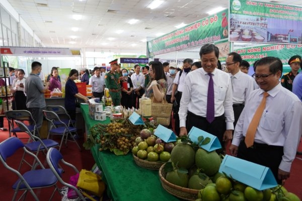 100 đơn vị trong và ngoài nước tham gia Khai mạc Hội chợ Nông nghiệp Quốc tế tại Cần Thơ 100 đơn vị trong và ngoài nước tham gia Khai mạc Hội chợ Nông nghiệp Quốc tế tại Cần Thơ