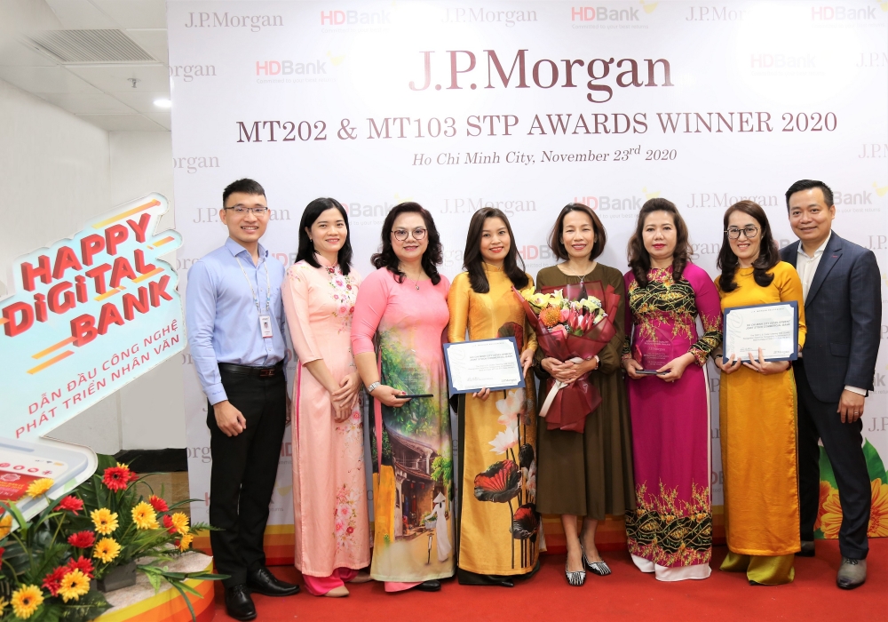 HDBank nhận Giải thưởng Chất lượng Thanh toán quốc tế xuất sắc 3 năm liên tiếp HDBank nhận Giải thưởng Chất lượng Thanh toán quốc tế xuất sắc 3 năm liên tiếp