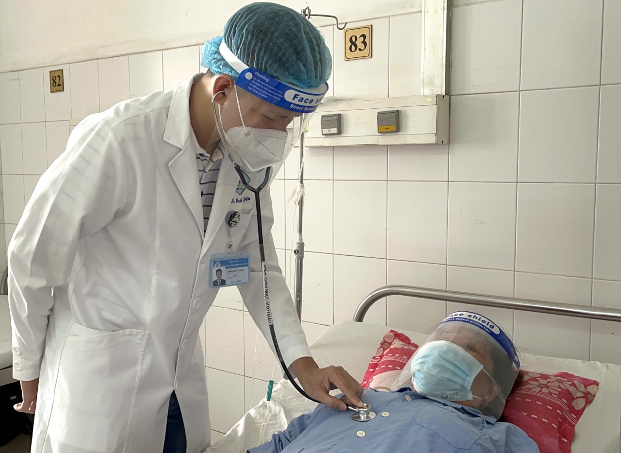 Cần Thơ: Cứu sống bệnh nhân xuất huyết tiêu hóa nguy kịch Cần Thơ: Cứu sống bệnh nhân xuất huyết tiêu hóa nguy kịch