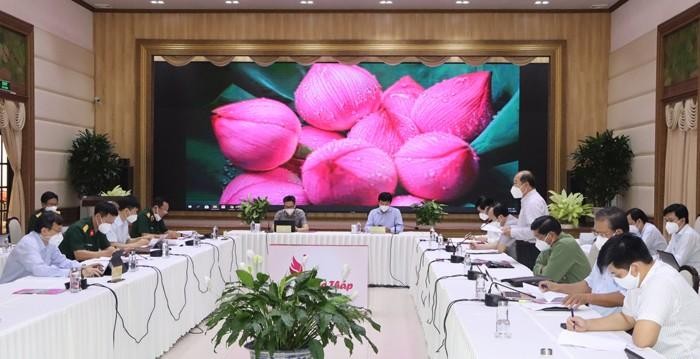 Cần Thơ cần kích hoạt mạng lưới “Thầy thuốc đồng hành” để thăm khám F0 qua mạng Cần Thơ cần kích hoạt mạng lưới “Thầy thuốc đồng hành” để thăm khám F0 qua mạng