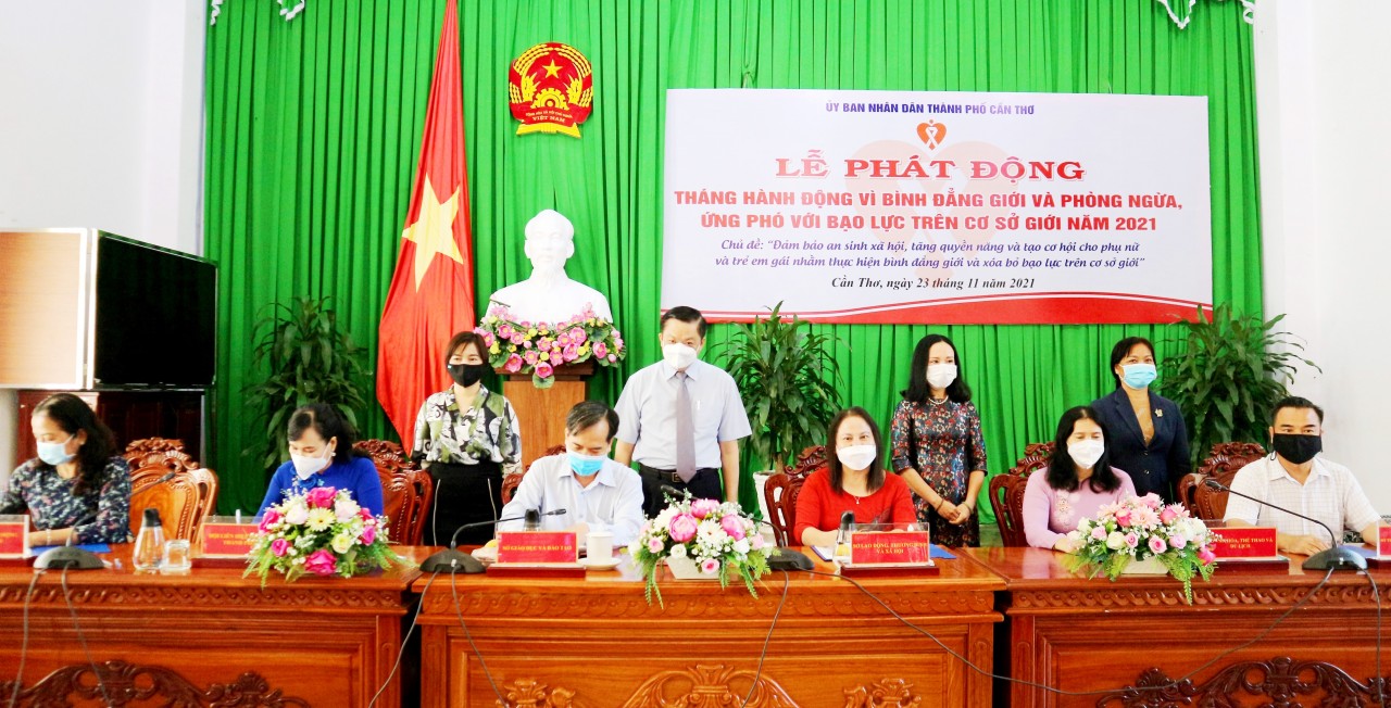 Cần Thơ: Phát động Tháng hành động vì bình đẳng giới và phòng ngừa, ứng phó với bạo lực trên cơ sở giới năm 2021 Cần Thơ: Phát động Tháng hành động vì bình đẳng giới và phòng ngừa, ứng phó với bạo lực trên cơ sở giới năm 2021