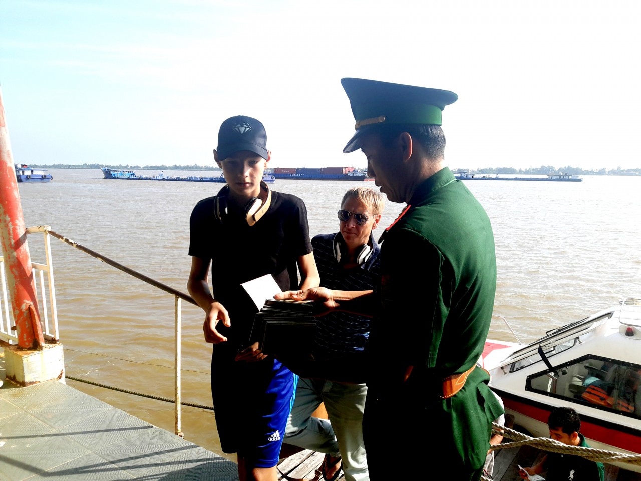 Mở mới Cửa khẩu quốc tế đường bộ Vĩnh Xương, tỉnh An Giang Mở mới Cửa khẩu quốc tế đường bộ Vĩnh Xương, tỉnh An Giang