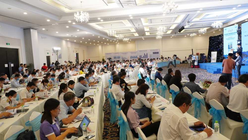 Hơn 1 triệu người di cư khỏi Đồng bằng sông Cửu Long Hơn 1 triệu người di cư khỏi Đồng bằng sông Cửu Long