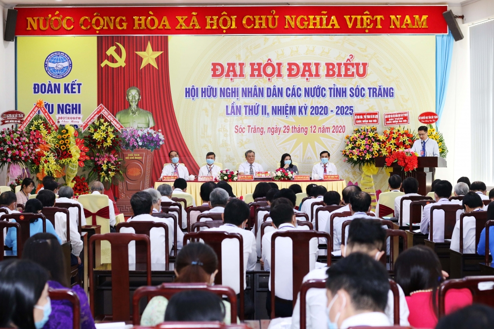 Ông Trần Phước Vĩnh được bầu giữ chức Chủ tịch Liên hiệp các tổ chức hữu nghị tỉnh Sóc Trăng Ông Trần Phước Vĩnh được bầu giữ chức Chủ tịch Liên hiệp các tổ chức hữu nghị tỉnh Sóc Trăng