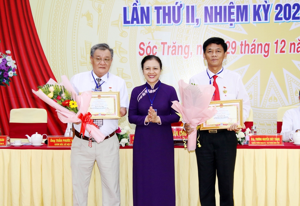 Ông Trần Phước Vĩnh được bầu giữ chức Chủ tịch Liên hiệp các tổ chức hữu nghị tỉnh Sóc Trăng Ông Trần Phước Vĩnh được bầu giữ chức Chủ tịch Liên hiệp các tổ chức hữu nghị tỉnh Sóc Trăng