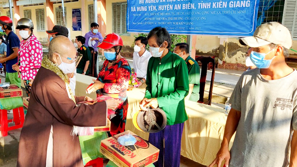 Khánh thành cầu giao thông nông thôn do Liên hiệp Kiên Giang vận động tài trợ Khánh thành cầu giao thông nông thôn do Liên hiệp Kiên Giang vận động tài trợ