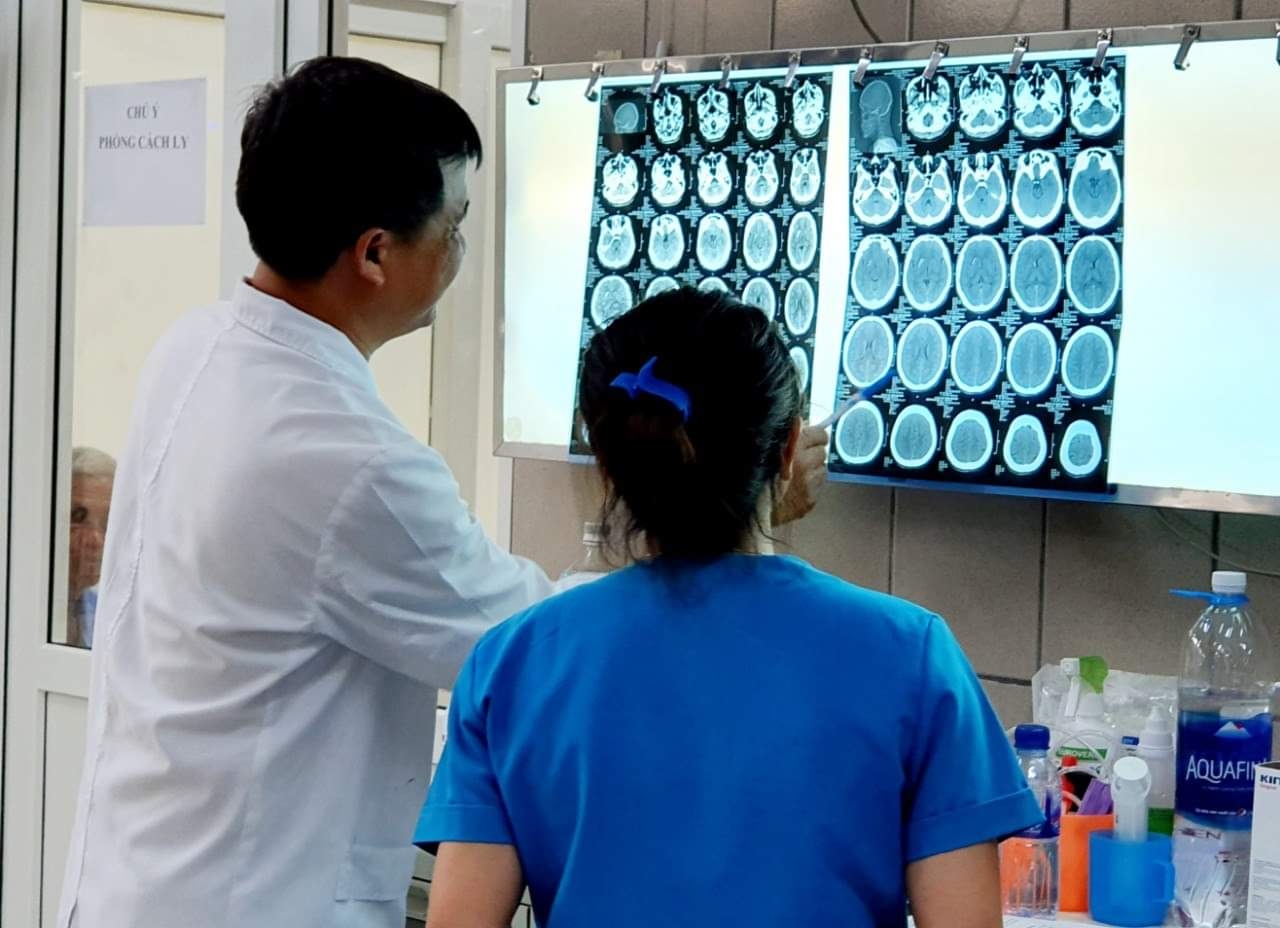 Xuất hiện ca xuất huyết não đầu tiên ở Việt Nam do ngộ độc ma tuý đá xuat hien ca xuat huyet nao dau tien o viet nam do ngo doc ma tuy da