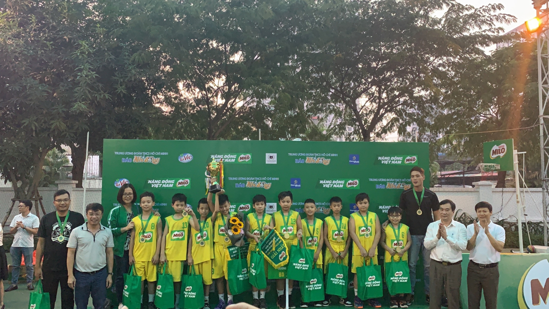 Chung kết Giải Bóng rổ học sinh tiểu học Hà Nội năm 2019 chung ket giai bong ro hoc sinh tieu hoc ha noi nam 2019