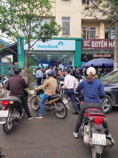 Vụ DN "vây" ngân hàng giữa dịch Covid-19: Sở Tài chính Hải Phòng mở lại điểm thu phí so hai dich covid 19 nhung khach hang van vay kin ngan hang sau thong bao da bong cua so tai chinh hai phong