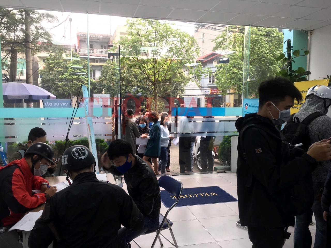 Vụ DN "vây" ngân hàng giữa dịch Covid-19: Sở Tài chính Hải Phòng mở lại điểm thu phí so hai dich covid 19 nhung khach hang van vay kin ngan hang sau thong bao da bong cua so tai chinh hai phong