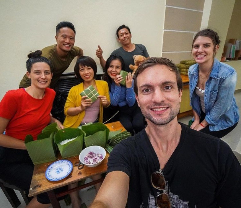 Expats Press Pause on Tet Traveling Expats Press Pause on Tet Traveling