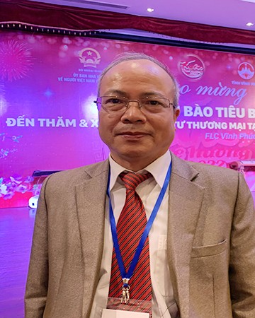 Fatherland Always in Vietnamese Hearts Fatherland Always in Vietnamese Hearts