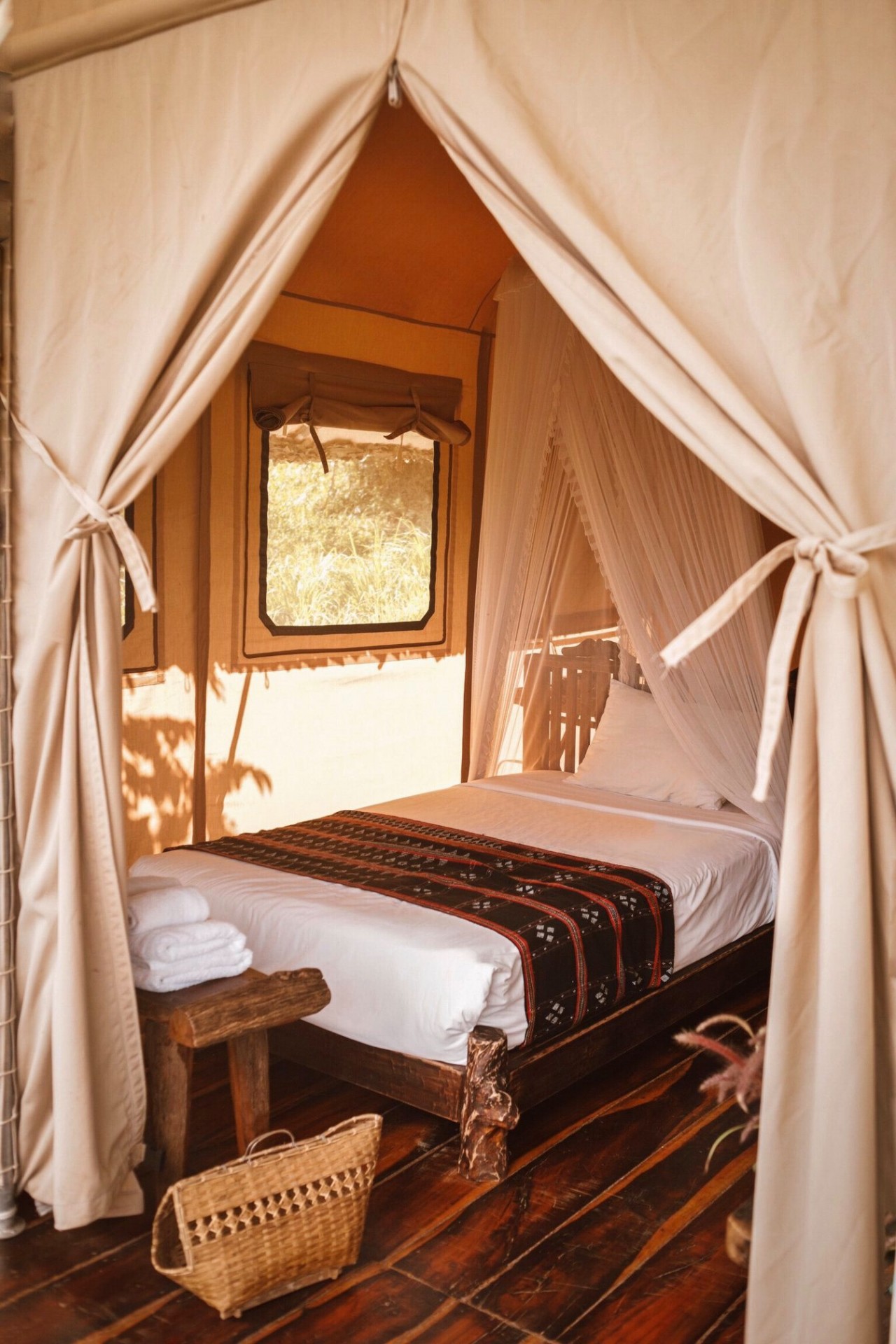 Lake View tent, twin bedded. Photo: LAK Tented Camp Lake View tent, twin bedded. Photo: LAK Tented Camp