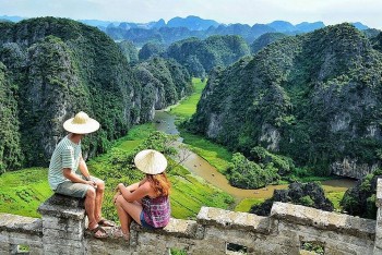 How to Enjoy Your Spring Trip to Mua Cave