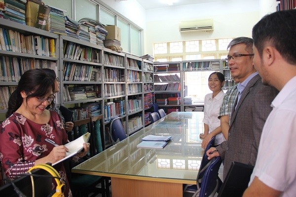 VNU University of Science conducts an internal assessment of the curriculum and examines the preparation of documentation and facilities before evaluation. VNU University of Science conducts an internal assessment of the curriculum and examines the preparation of documentation and facilities before evaluation.