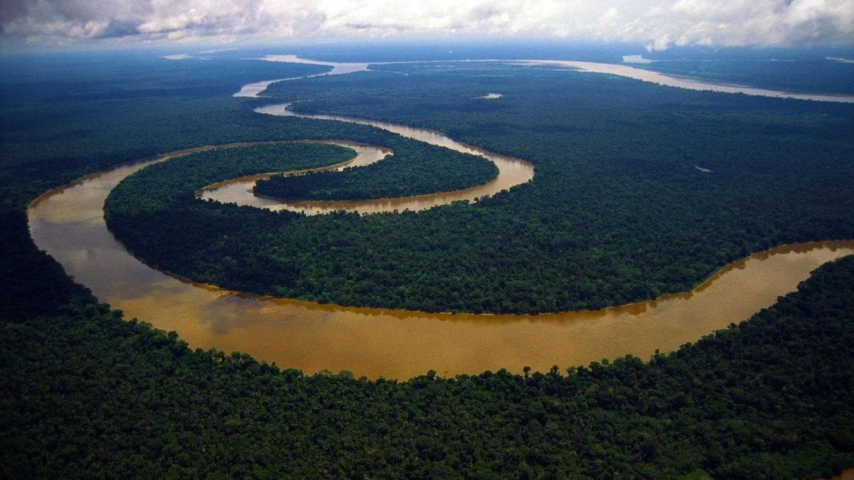 Top 10 Most Stunning Rivers in the World Top 10 Most Stunning Rivers in the World