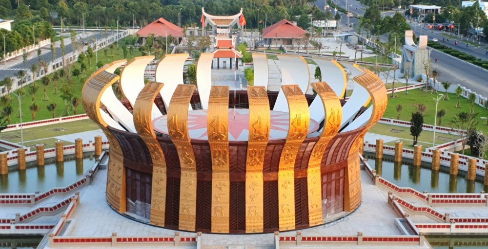 Must-Visit Holiday Destination: Hung Kinh Temple in Can Tho City Must-Visit Holiday Destination: Hung Kinh Temple in Can Tho City