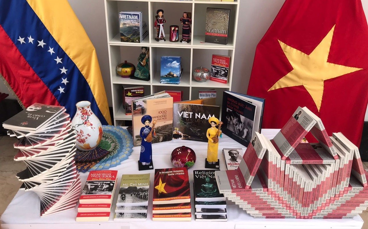 Vietnam - Venezuela Eventful 32nd Annivesary of Diplomatic Relations