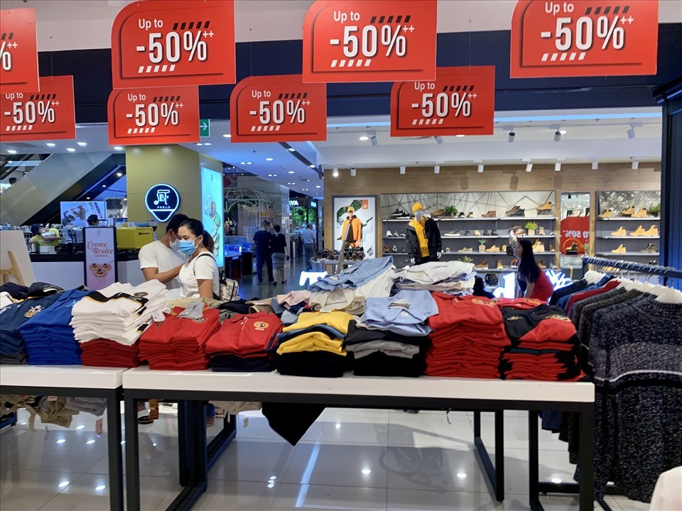 Black Friday 2021: How to Prepare for the Biggest Shopping Spree of the Year Black Friday 2021: How to Prepare for the Biggest Shopping Spree of the Year