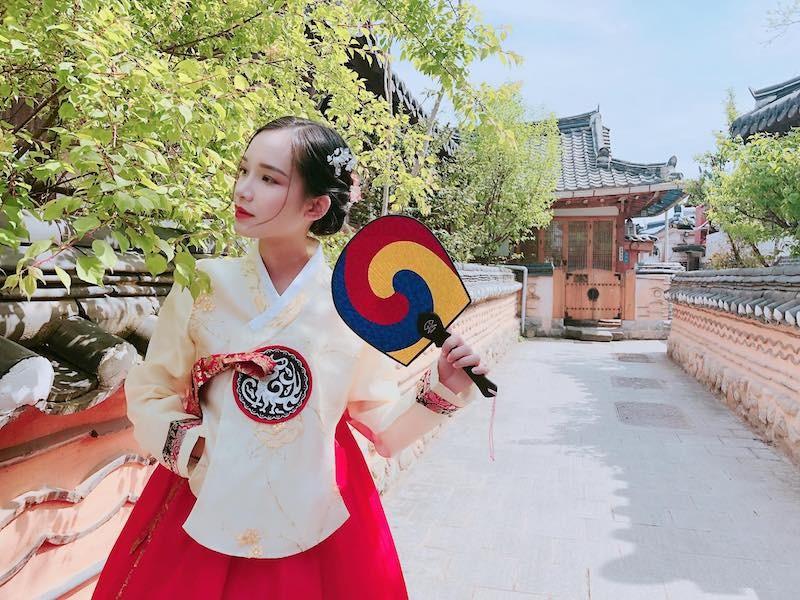 Viet - Korean Couple Shares Useful Traveling Tips Viet - Korean Couple Shares Useful Traveling Tips