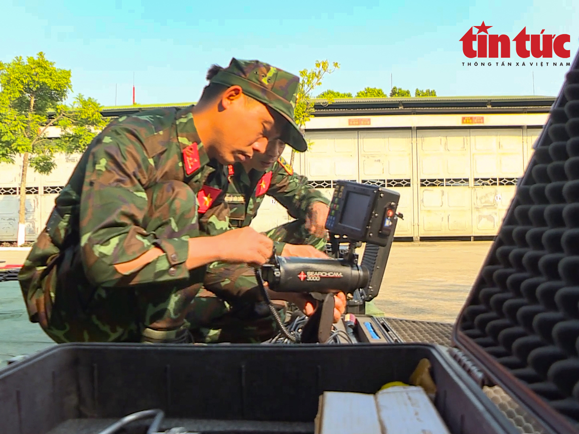 Cận cảnh trang bị cứu hộ đặc biệt của Công binh Việt Nam mang tới Thổ Nhĩ Kỳ Chú thích ảnh