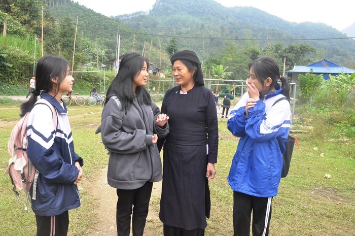 Lượn cọi, nét văn hóa đặc sắc của người Tày Pác Nặm Lượn cọi, nét văn hóa đặc sắc của người Tày Pác Nặm ảnh 3