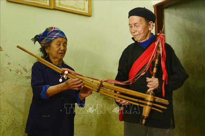 Điệu khèn Mông trên cao nguyên Sìn Hồ Chú thích ảnh