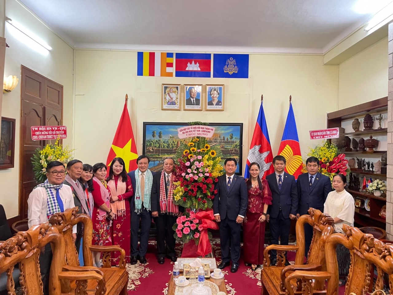 Liên hiệp các tổ chức hữu nghị TP.HCM chúc Tết truyền thống của Campuchia, Lào và Thái Lan Liên hiệp các tổ chức hữu nghị TP.HCM chúc Tết truyền thống của Campuchia, Lào và Thái Lan
