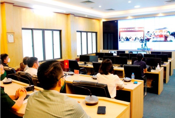 Quang cảnh buổi hội đàm. Ảnh: Cổng TTĐT TP Móng Cái Quang cảnh buổi hội đàm. Ảnh: Cổng TTĐT TP Móng Cái