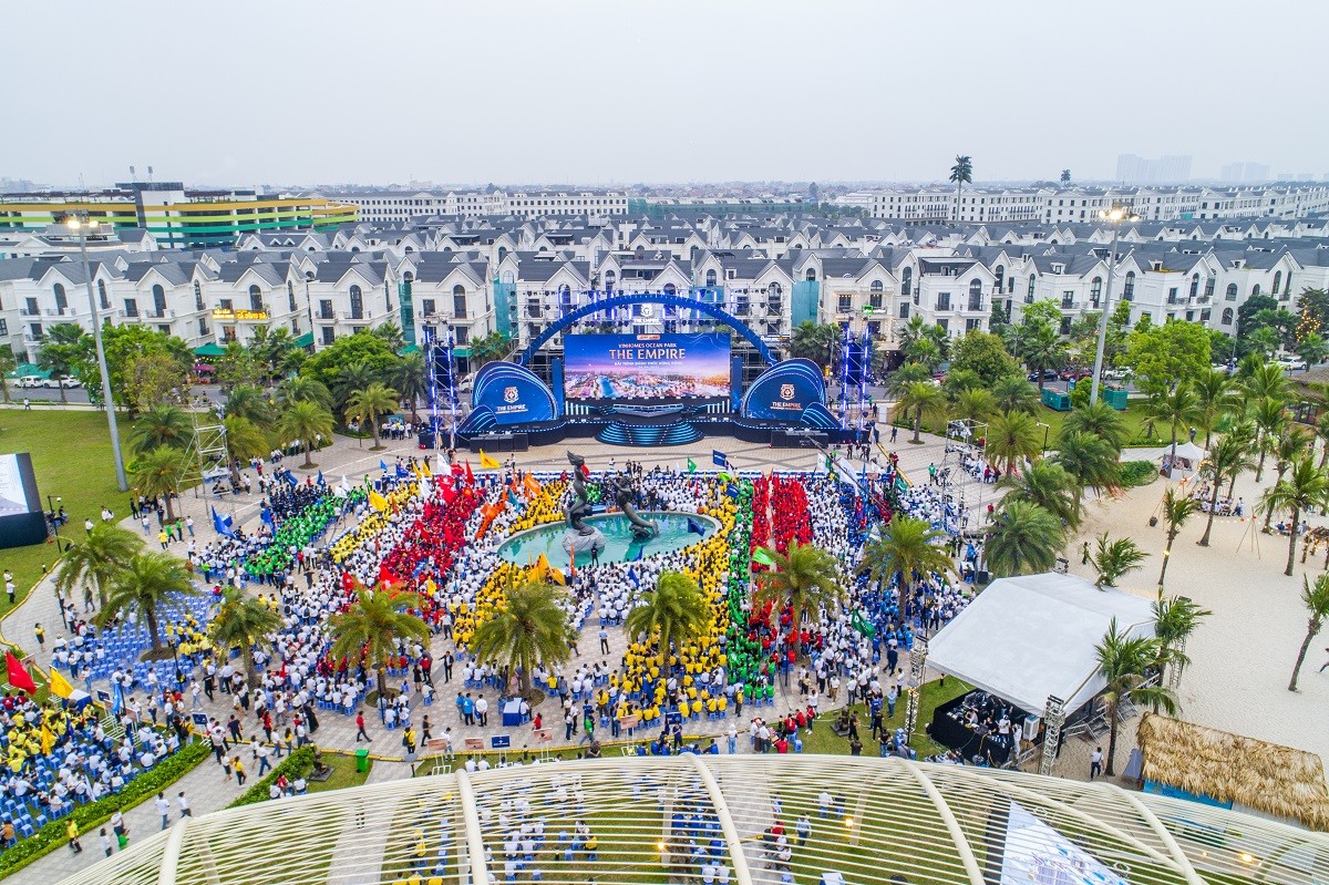 Mãn nhãn, bùng nổ với lễ ra quân “siêu dự án BĐS” được mong chờ nhất năm 2022 Mãn nhãn, bùng nổ với lễ ra quân “siêu dự án BĐS” được mong chờ nhất năm 2022