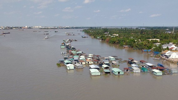 Mực nước trên sông Mê Công ở nhiều nơi đang cao hơn trung bình nhiều năm. Ảnh minh họa: SGGP Mực nước trên sông Mê Công ở nhiều nơi đang cao hơn trung bình nhiều năm. Ảnh minh họa: SGGP