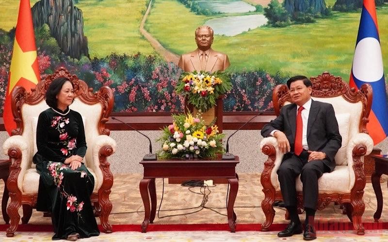 Tổng Bí thư, Chủ tịch nước Lào Thongloun Sisoulith (phải) tiếp đồng chí Trương Thị Mai tại trụ sở Trung ương Đảng Nhân dân Cách mạng Lào, chiều 31/5. Ảnh: Xuân Sơn. Tổng Bí thư, Chủ tịch nước Lào Thongloun Sisoulith (phải) tiếp đồng chí Trương Thị Mai tại trụ sở Trung ương Đảng Nhân dân Cách mạng Lào, chiều 31/5. Ảnh: Xuân Sơn.