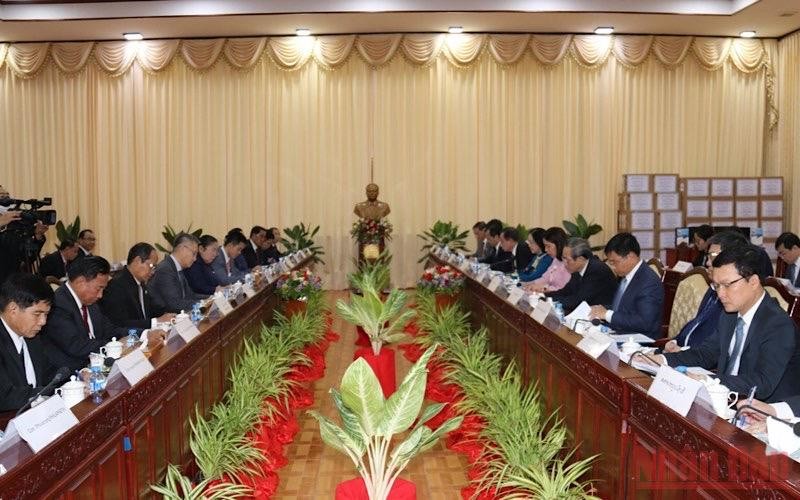 Tăng cường quan hệ đoàn kết đặc biệt, hợp tác toàn diện Việt Nam-Lào Tăng cường quan hệ đoàn kết đặc biệt, hợp tác toàn diện Việt Nam-Lào