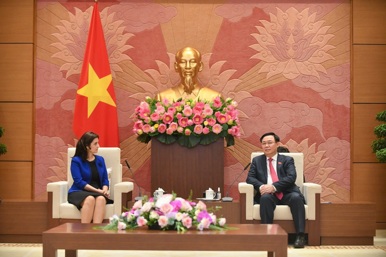 Tại cuộc tiếp, hai bên khẳng định quan hệ hữu nghị truyền thống tốt đẹp Việt Nam - Bulgaria. Tại cuộc tiếp, hai bên khẳng định quan hệ hữu nghị truyền thống tốt đẹp Việt Nam - Bulgaria.